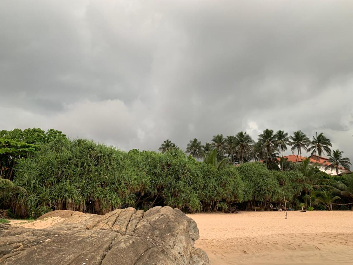 Tranquil Private Villa Near Bentota Beach Buitenkant foto
